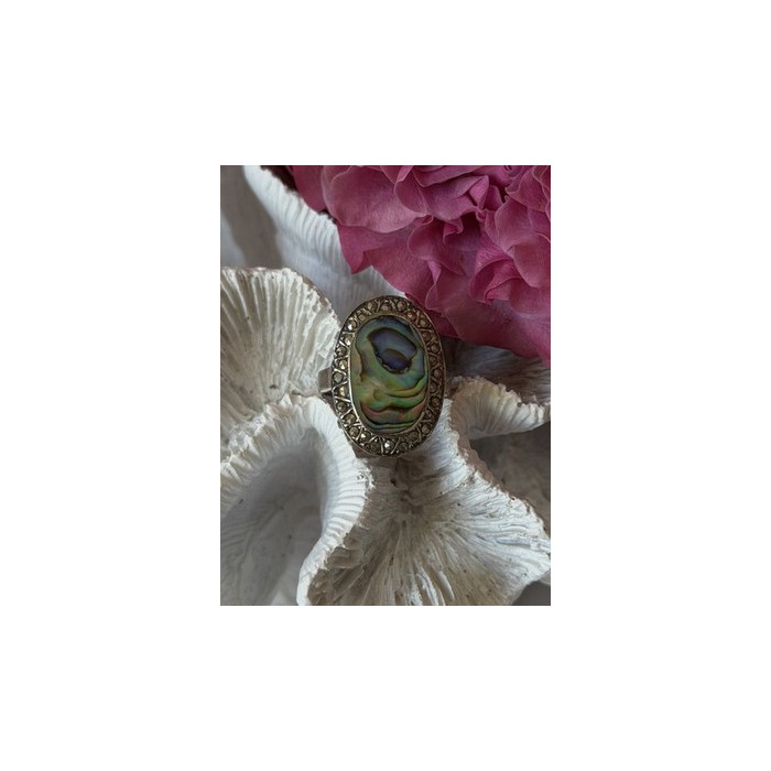 Vintage 925 Sterling Silver Abalone & Marcasite Ring Size 9