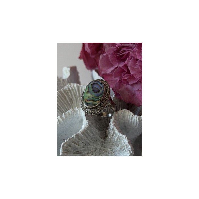 Vintage 925 Sterling Silver Abalone & Marcasite Ring Size 9