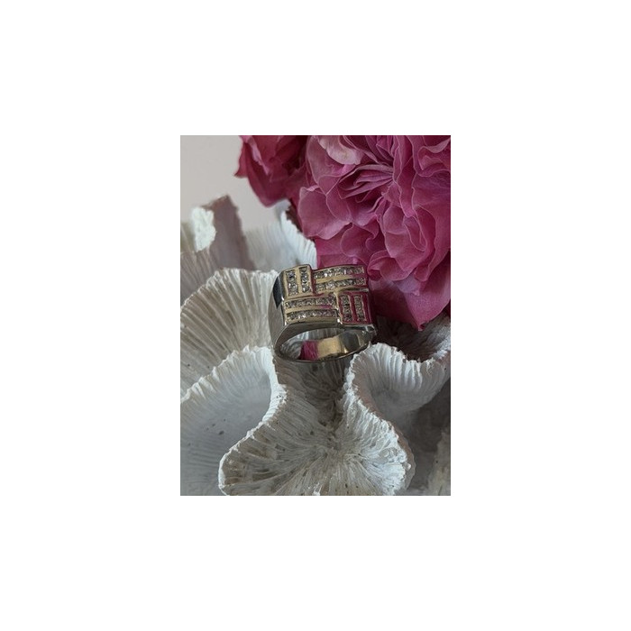 Elegant Design 925 Sterling Silver Beryl Ring Size 10