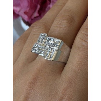 Elegant Design 925 Sterling Silver Beryl Ring Size 10