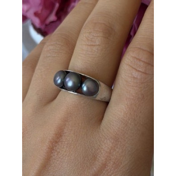 925 Sterling Silver Black Pearl Ring Size 9