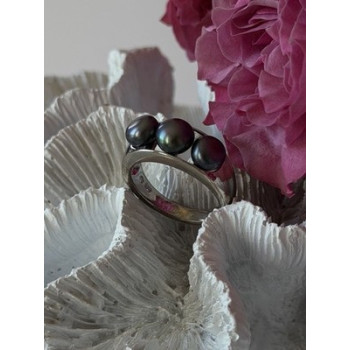 925 Sterling Silver Black Pearl Ring Size 9