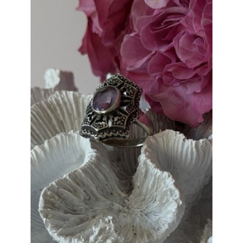 Vintage 925 Sterling Silver Amethyst & Marcasite Ring Size 8
