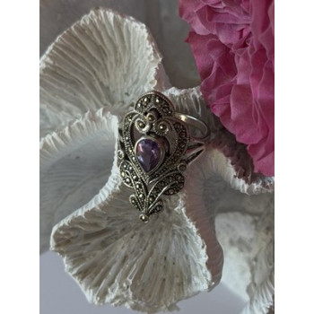 Vintage 925 Sterling Silver Amethyst & Marcasite Ring Size 9