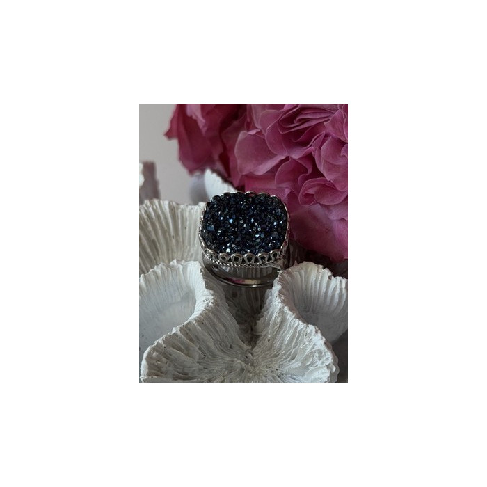 Beautiful 925 Sterling Silver Marcasite Ring Size 5