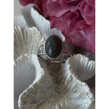 Vintage 925 Sterling Silver Black Diamond  Ring Size 8