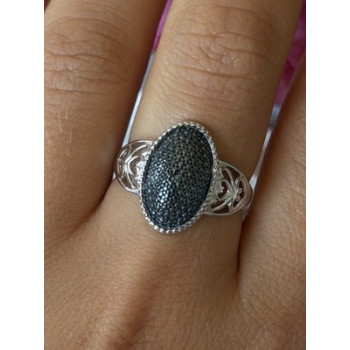 Vintage 925 Sterling Silver Black Diamond  Ring Size 8