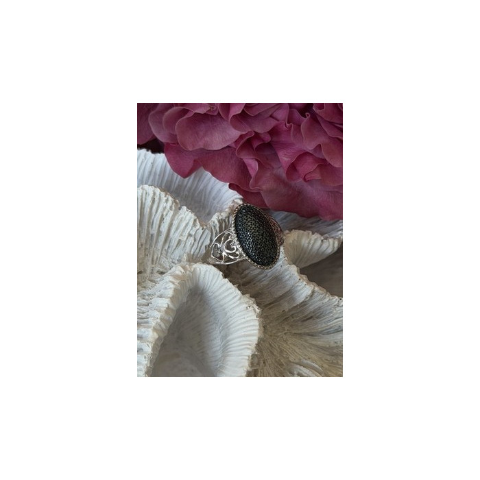 Vintage 925 Sterling Silver Black Diamond  Ring Size 8