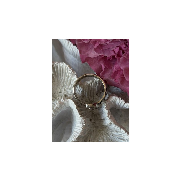 925 Sterling Silver Garnet & Marcasite Ring Size 7