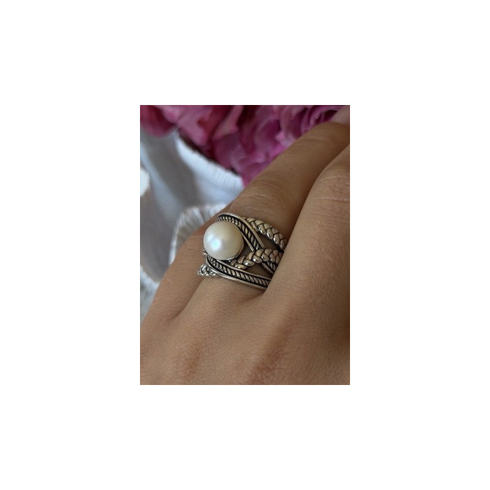 925 Sterling Silver Pearl Ring Size 6