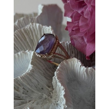 Beautiful 925 Sterling Silver Amethyst Ring Size 5