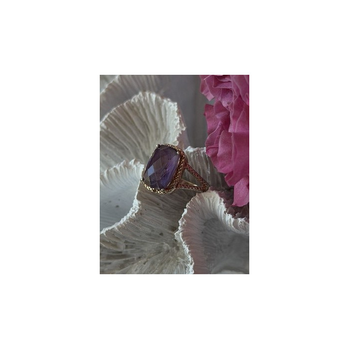 Beautiful 925 Sterling Silver Amethyst Ring Size 5