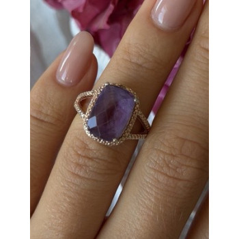Beautiful 925 Sterling Silver Amethyst Ring Size 5