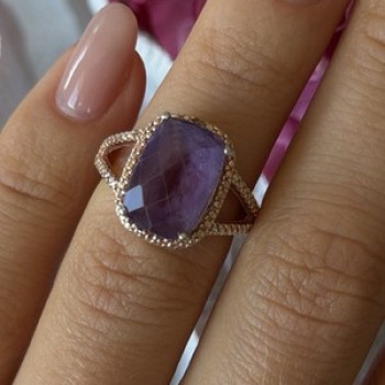Beautiful 925 Sterling Silver Amethyst Ring Size 5