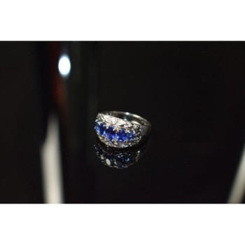 925 Sterling Silver Blue Topaz Ring Size 7.5