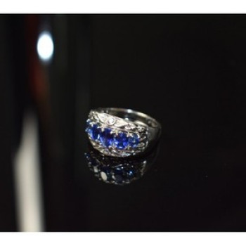 925 Sterling Silver Blue Topaz Ring Size 7.5
