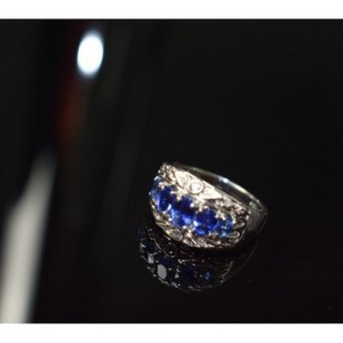 925 Sterling Silver Blue Topaz Ring Size 7.5