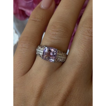 Lovely 925 Sterling Silver Amethyst Ring Size 7