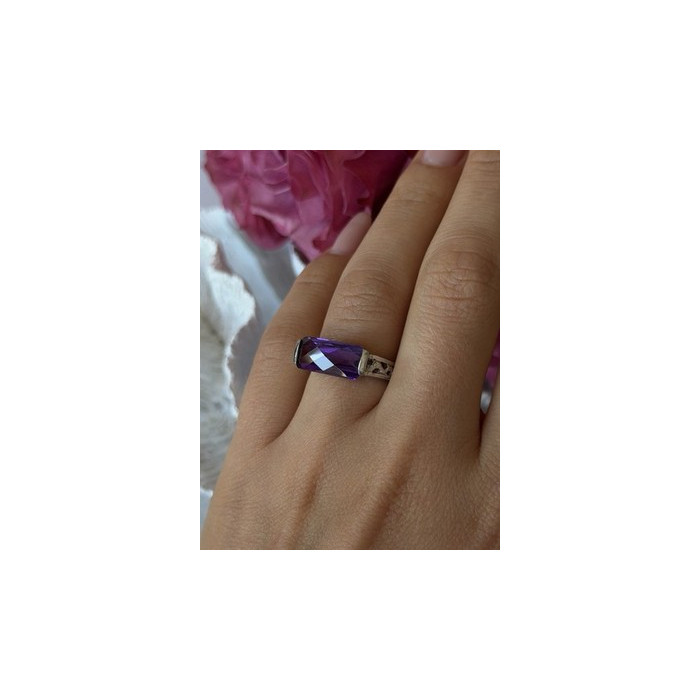 925 Sterling Silver Amethyst Ring Size 7