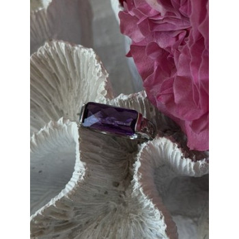 925 Sterling Silver Amethyst Ring Size 7