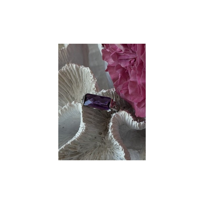 925 Sterling Silver Amethyst Ring Size 7