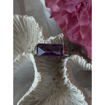 925 Sterling Silver Amethyst Ring Size 7