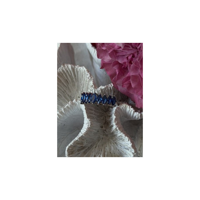 925 Sterling Silver Sapphire Ring Size 8