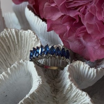 925 Sterling Silver Sapphire Ring Size 8