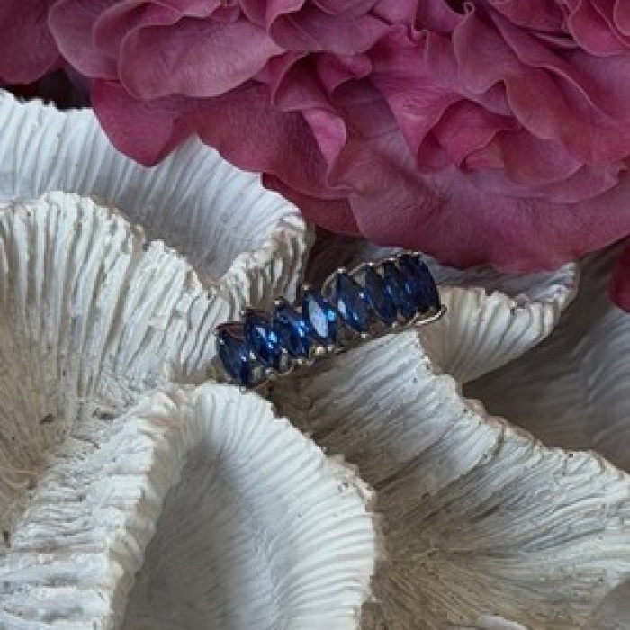 925 Sterling Silver Sapphire Ring Size 8