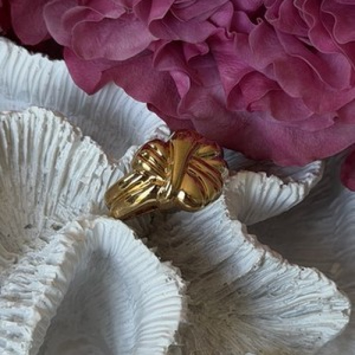 925 Sterling Silver Gold Plated Ring Size 7