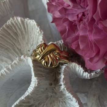 925 Sterling Silver Gold Plated Ring Size 7