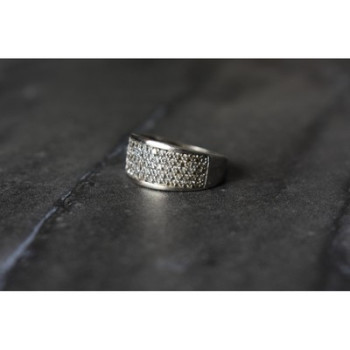 925 Sterling Silver CZ Ring Size 8