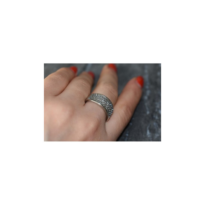 925 Sterling Silver CZ Ring Size 8