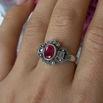 925 Sterling Silver Ruby & Marcasite Ring Size 8