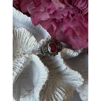 925 Sterling Silver Ruby & Marcasite Ring Size 8