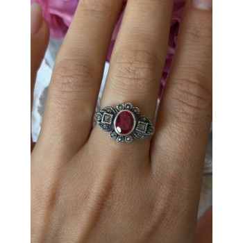 925 Sterling Silver Ruby & Marcasite Ring Size 8