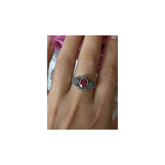 925 Sterling Silver Ruby & Marcasite Ring Size 8