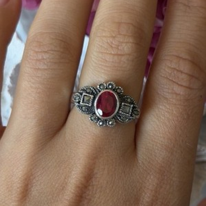 925 Sterling Silver Ruby & Marcasite Ring Size 8
