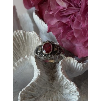 925 Sterling Silver Ruby & Marcasite Ring Size 8