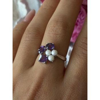 925 Sterling Silver Amethyst & Pearl Ring Size 8