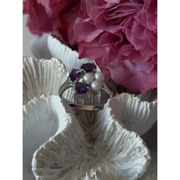 925 Sterling Silver Amethyst & Pearl Ring Size 8