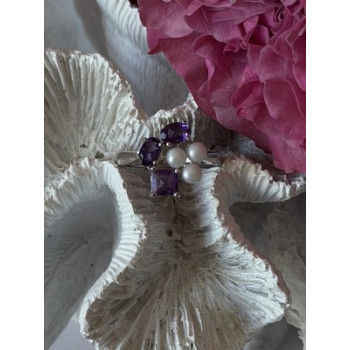 925 Sterling Silver Amethyst & Pearl Ring Size 8