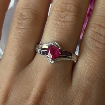 925 Sterling Silver Pink Sapphire Heart Ring Size 10