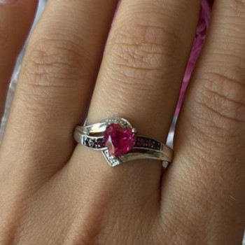 925 Sterling Silver Pink Sapphire Heart Ring Size 10