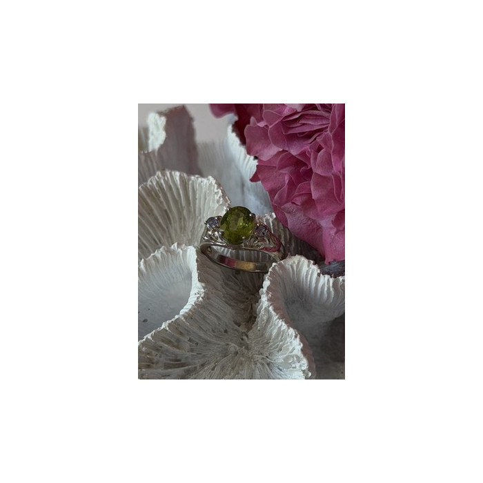 925 Sterling Silver Peridot & Tanzanite Ring Size 7