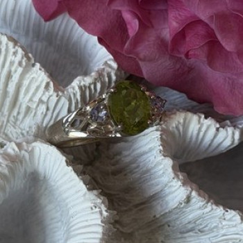 925 Sterling Silver Peridot & Tanzanite Ring Size 7