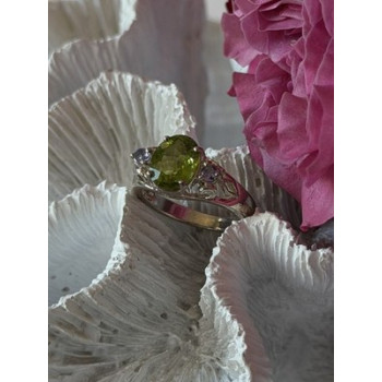 925 Sterling Silver Peridot & Tanzanite Ring Size 7