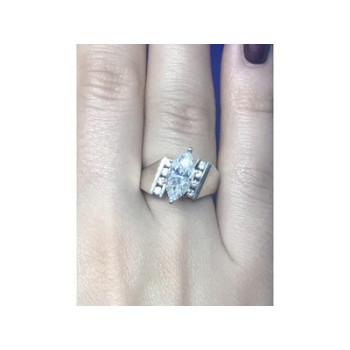 925 Sterling Silver CZ Ring Size 6.5