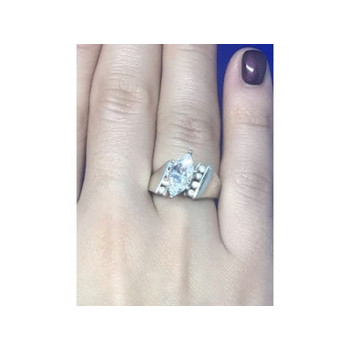 925 Sterling Silver CZ Ring Size 6.5