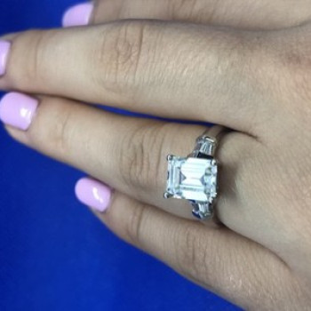 925 Sterling Silver CZ Ring Size 6.5